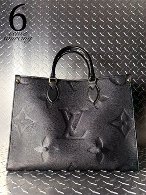 Louis Vuitton Giant Empreinte Monogram OnTheGo MM in Black